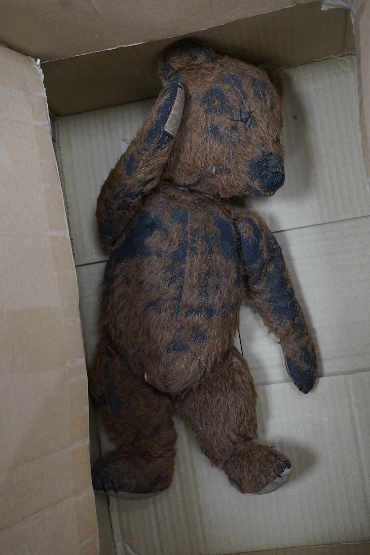 A collection of 20th century Teddy bears, some with jointed limbs. Condition - varies